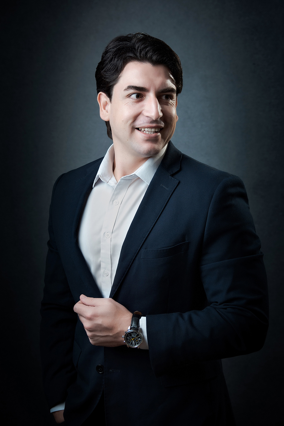 marca-pessoal-retrato-corporativo-foto-para-linkedIn-retrato-profissional-foto-para-redes-sociais-arquetipos-executivo-de-vendas